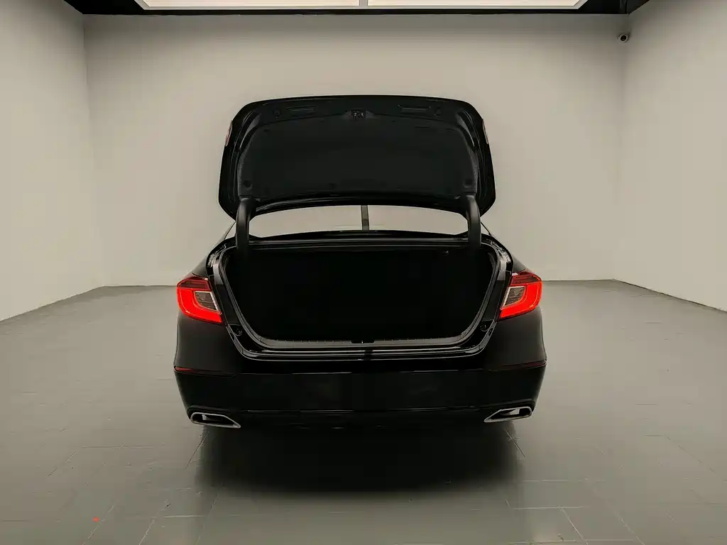Honda Accord — миниатюра 15