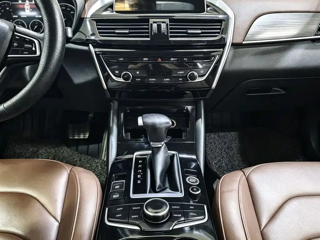 Borgward BX5 — миниатюра 7