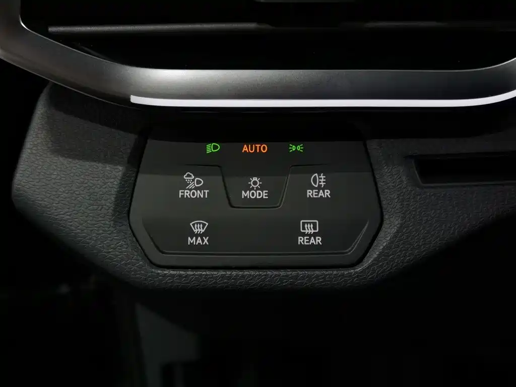 Volkswagen ID.4 Crozz — миниатюра 21