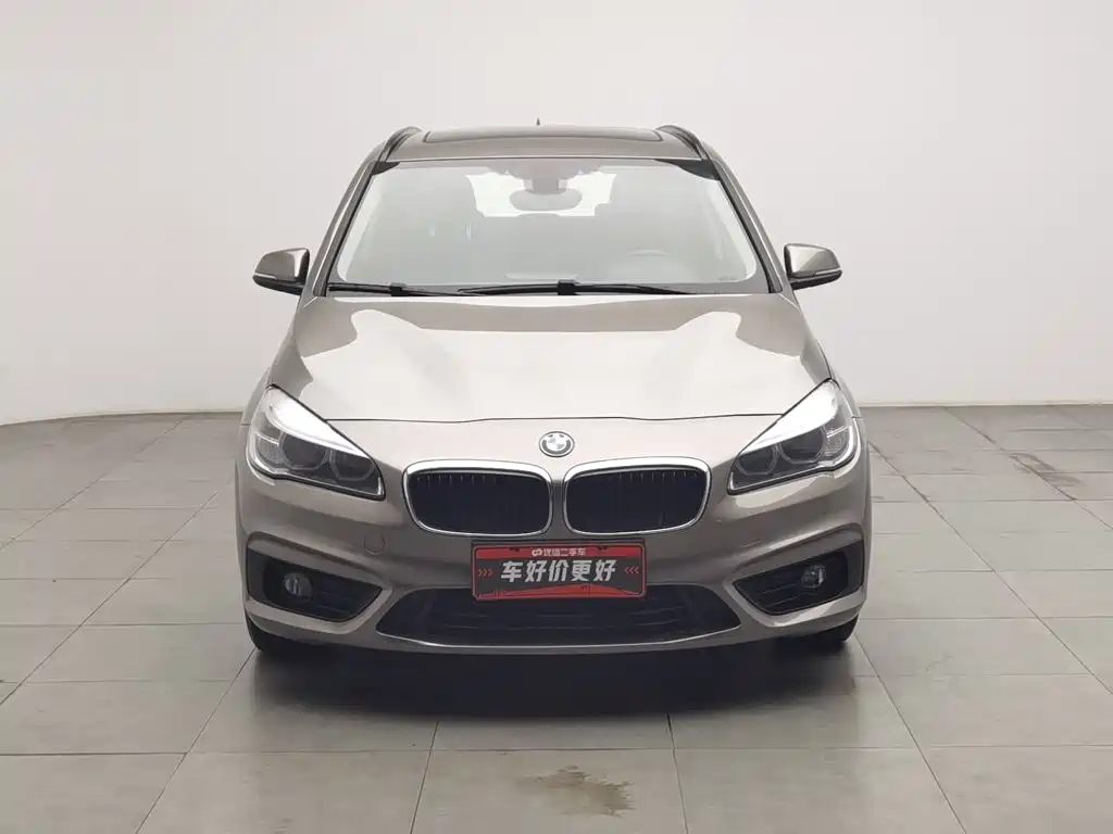 BMW 2 Series Active Tourer — миниатюра 3