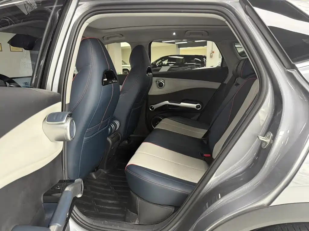 BYD Yuan Plus — миниатюра 11