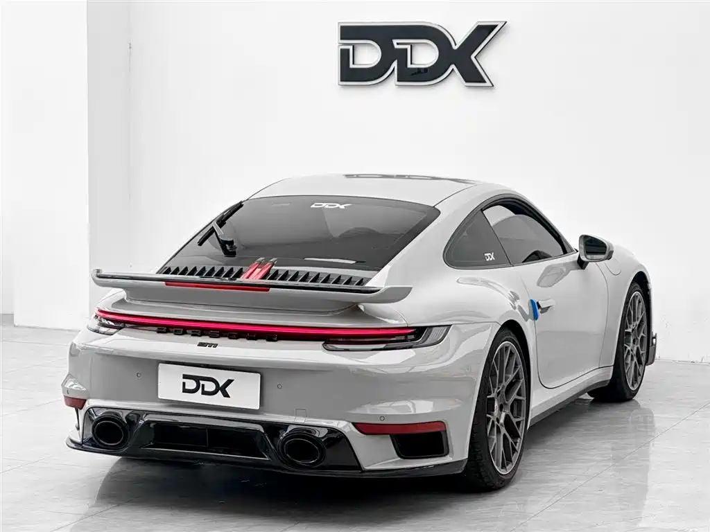 Porsche 911 2020 Carrera 3.0T