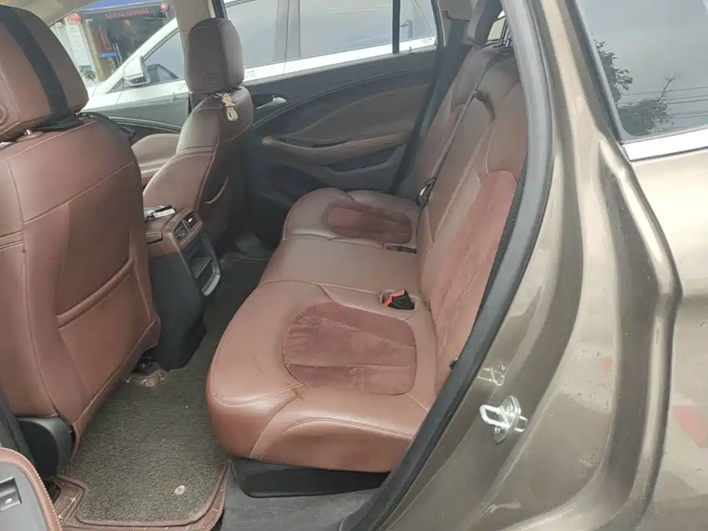 Buick Envision Plus — миниатюра 17