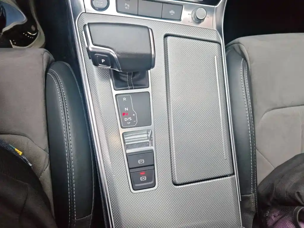 Audi A6L — миниатюра 14