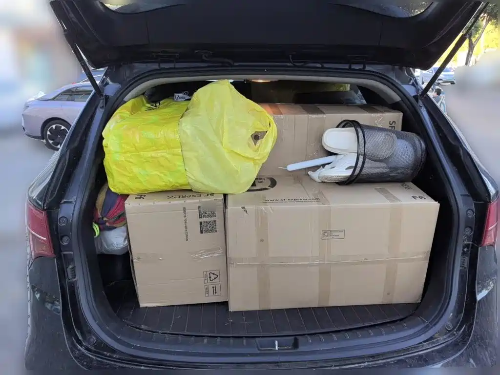 Hyundai Santa Fe — миниатюра 10