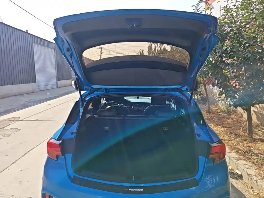 Buick Verano — миниатюра 19