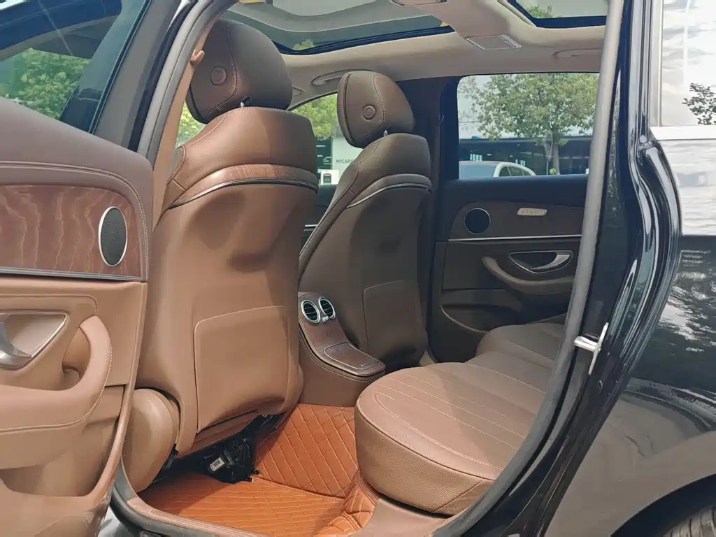 Mercedes-Benz E-Class New Energy — миниатюра 9