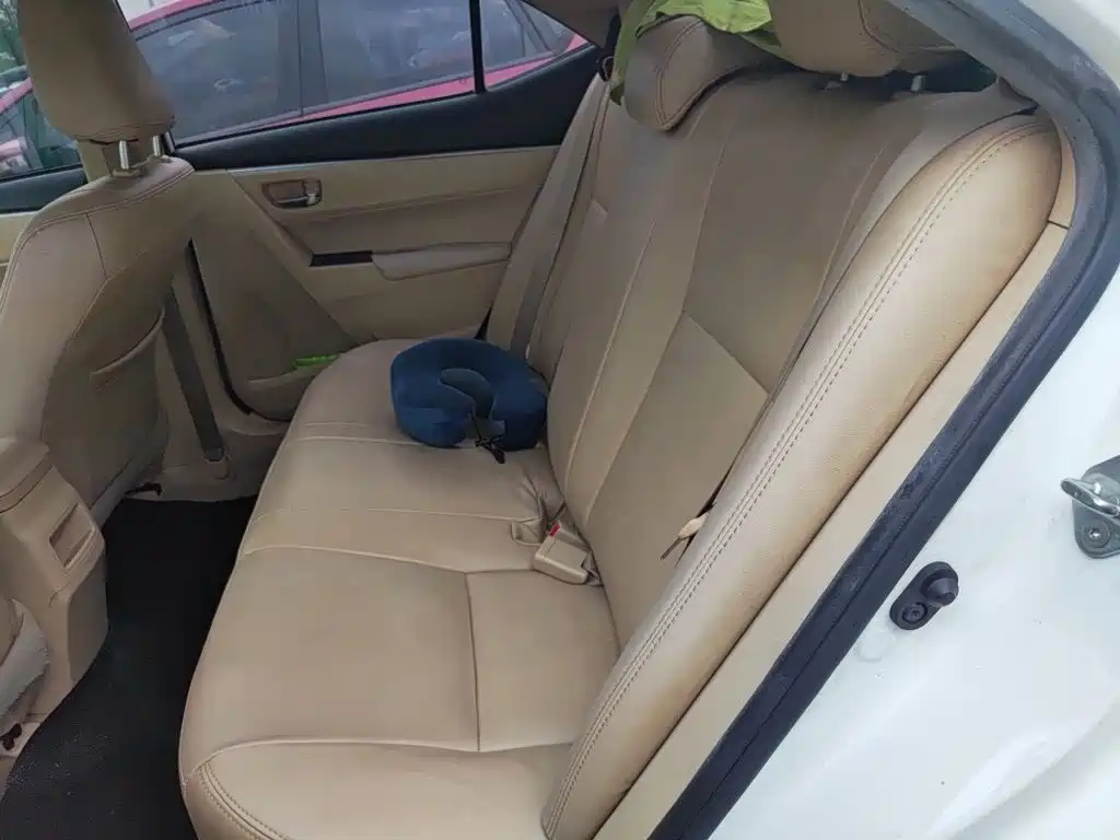 Toyota Corolla — миниатюра 15