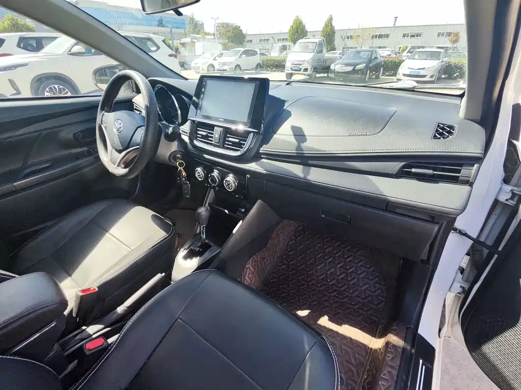 Toyota Vios — миниатюра 14