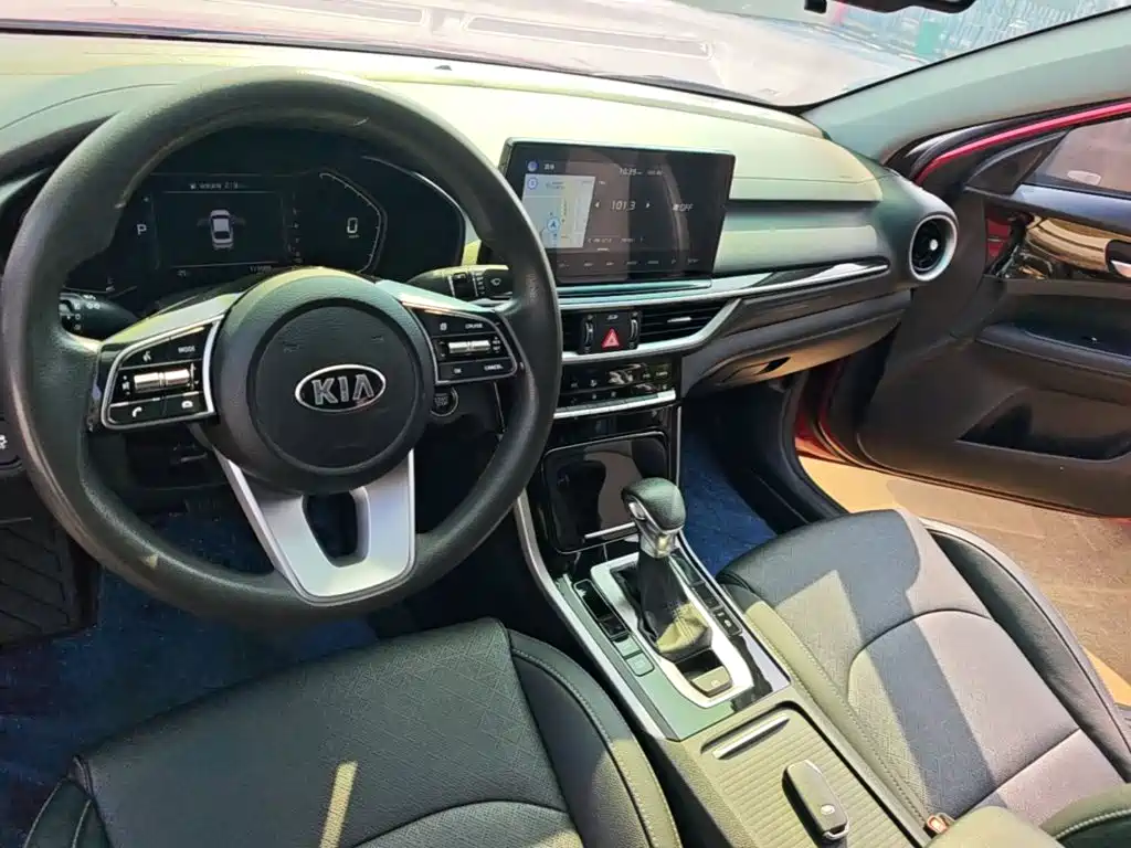 Kia K3 — миниатюра 10