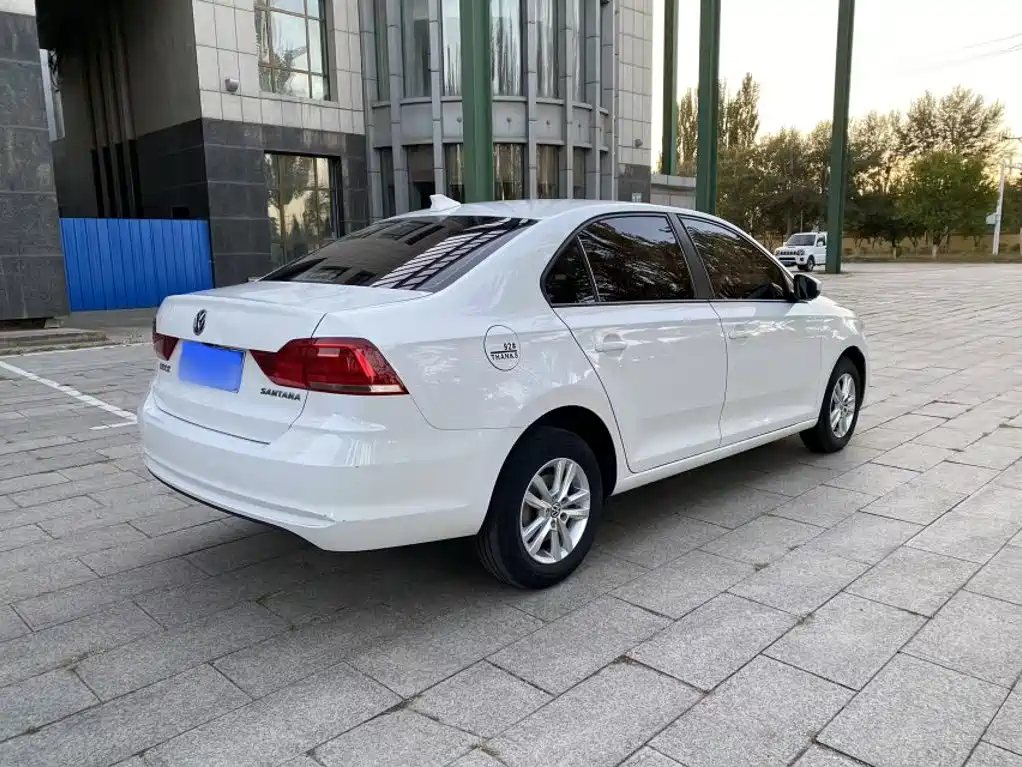 Volkswagen Santana — миниатюра 12