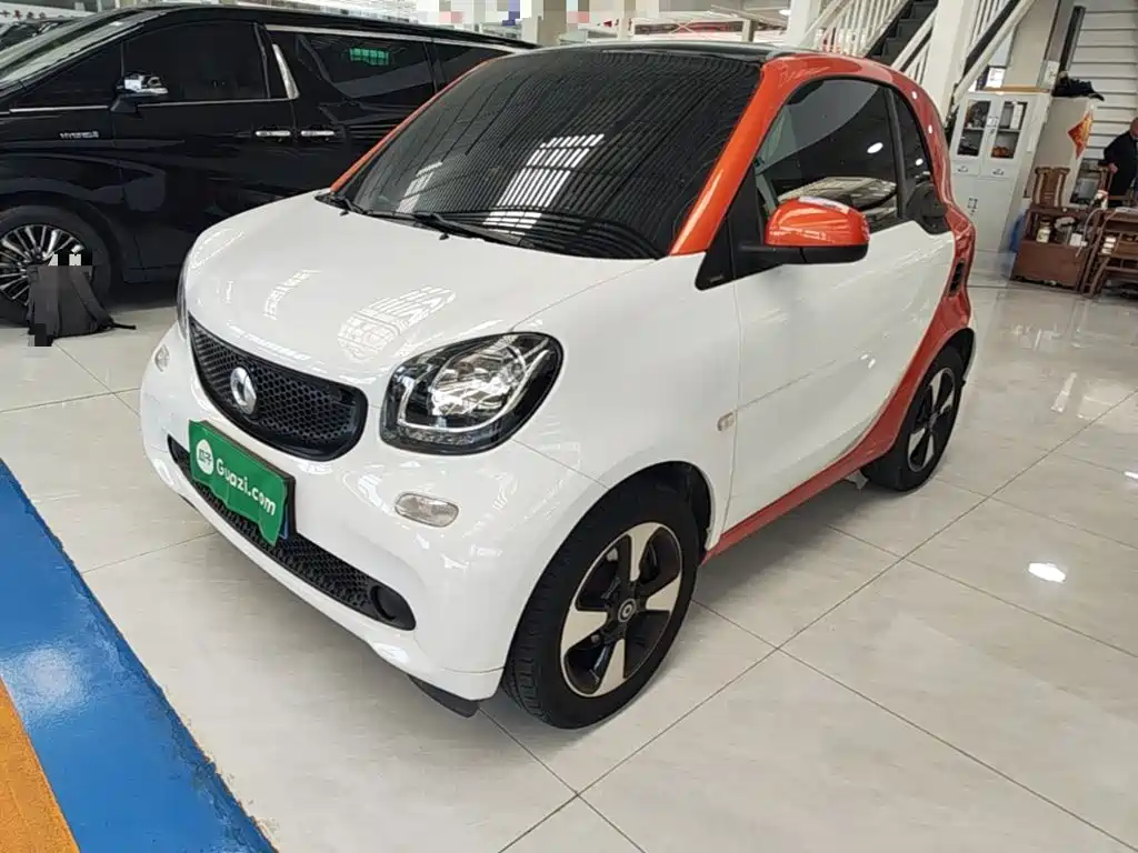 smart Smart Fortwo — миниатюра 2
