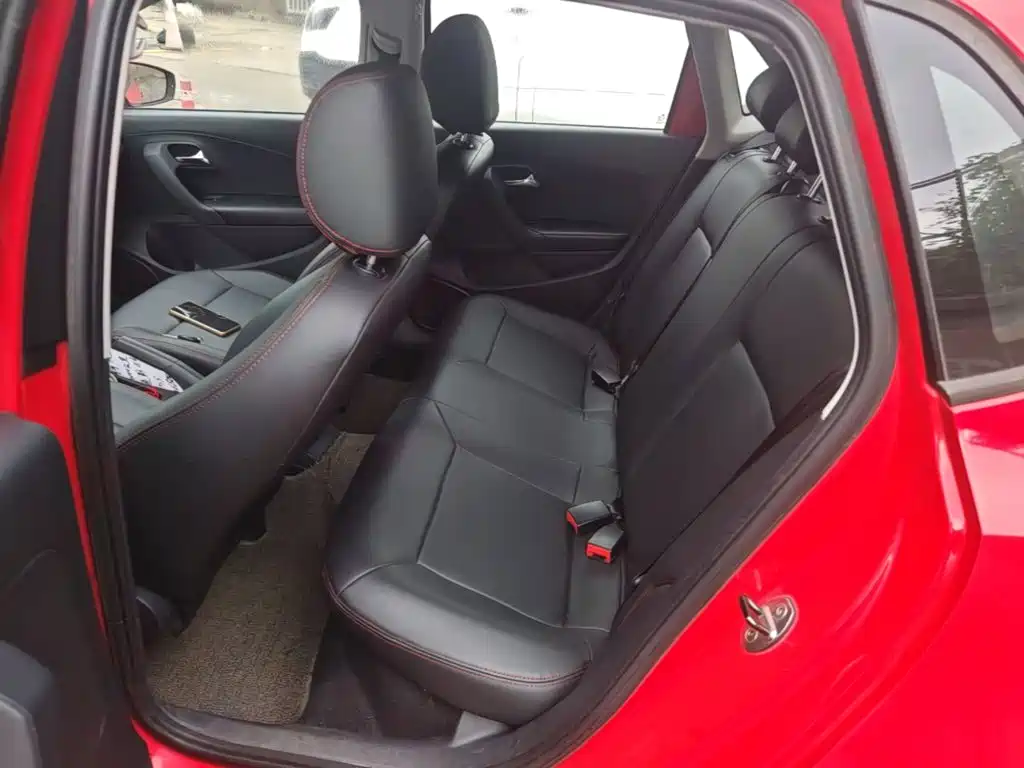 Volkswagen Polo — миниатюра 17