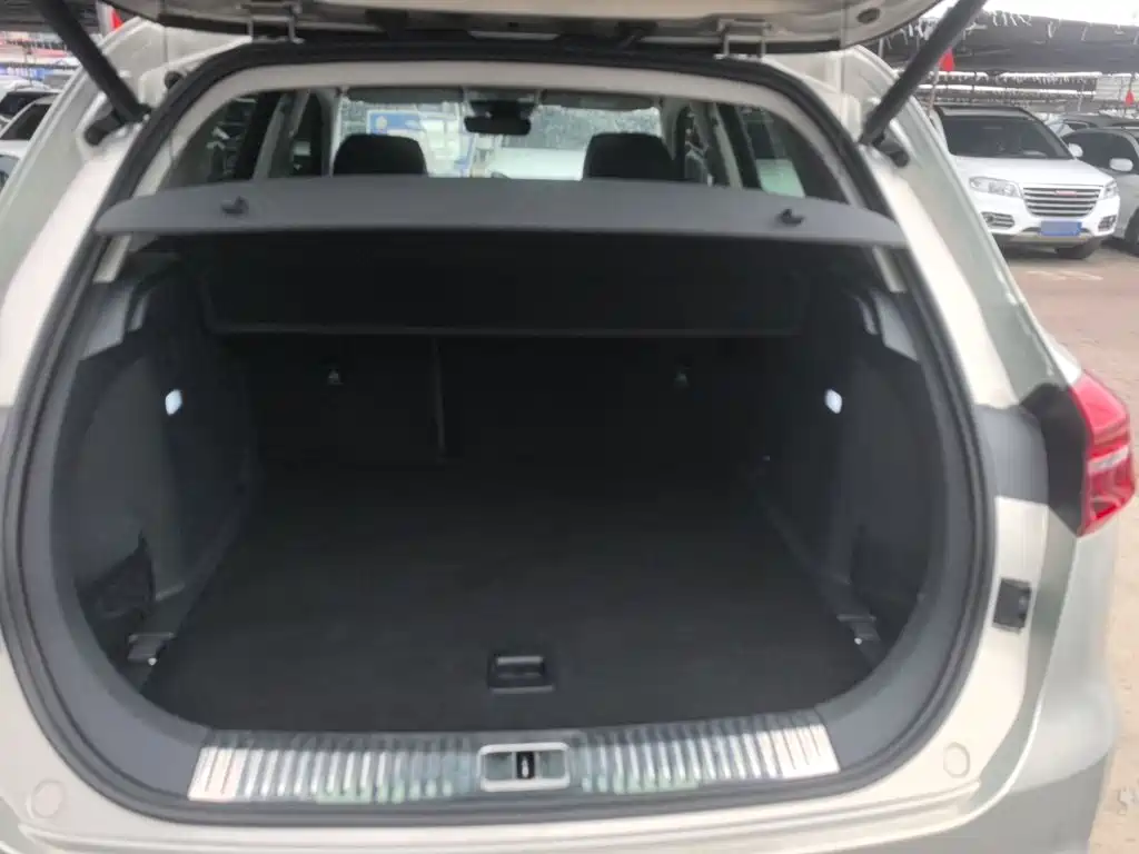 Hongqi Hongqi HS5 — миниатюра 13