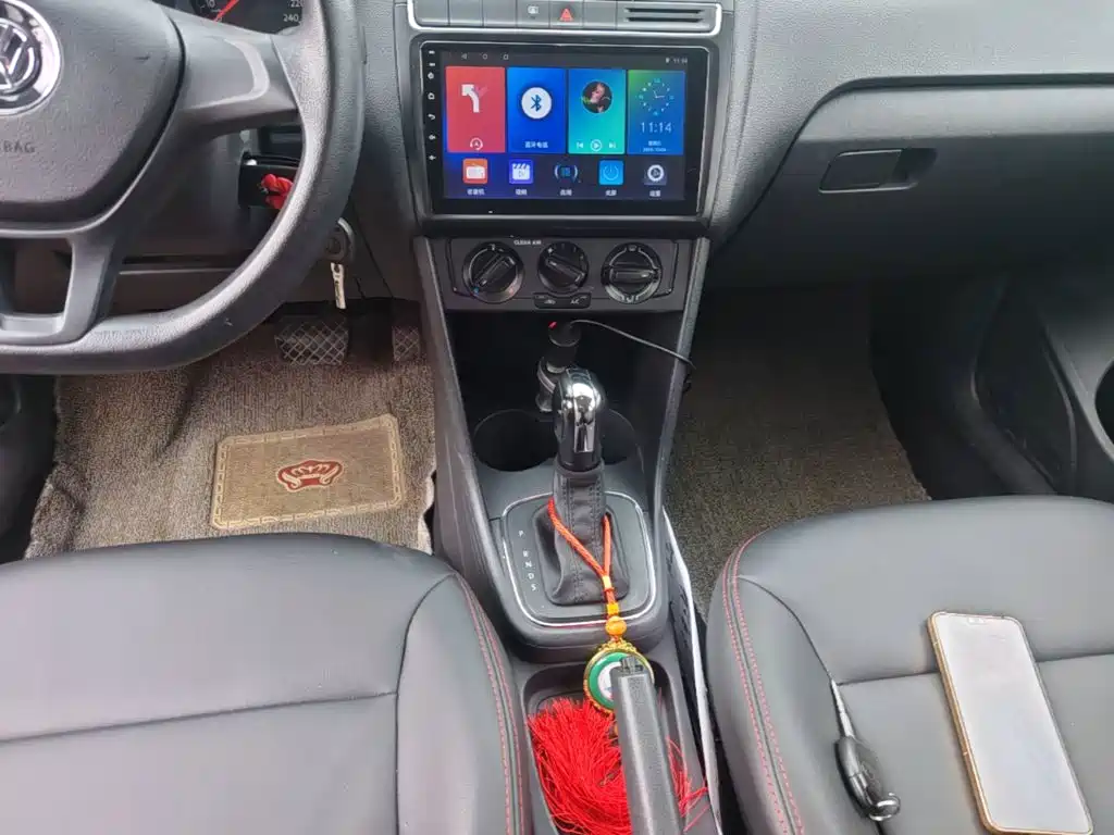 Volkswagen Polo — миниатюра 14
