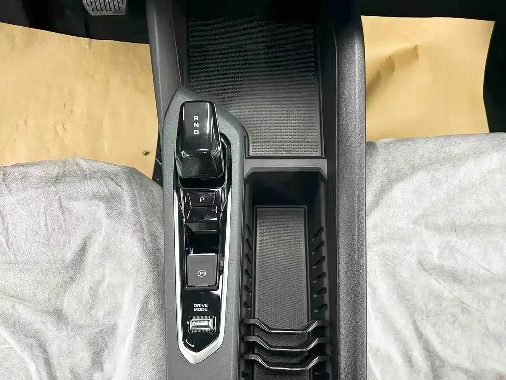 Geely Binrui — миниатюра 17