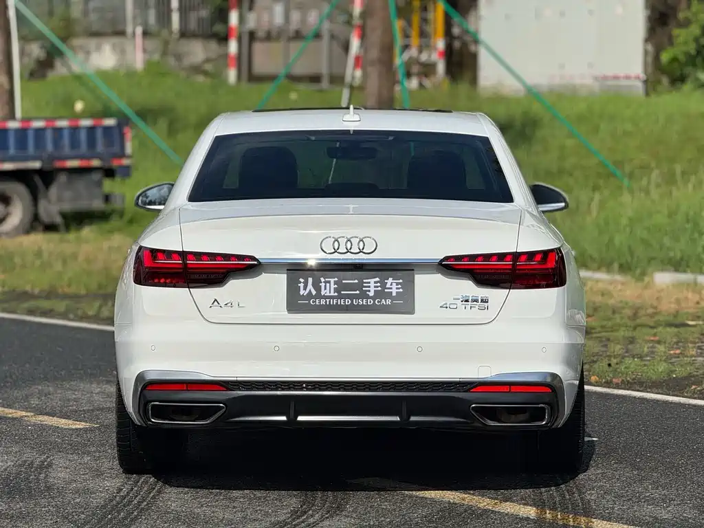 Audi A4L — миниатюра 7
