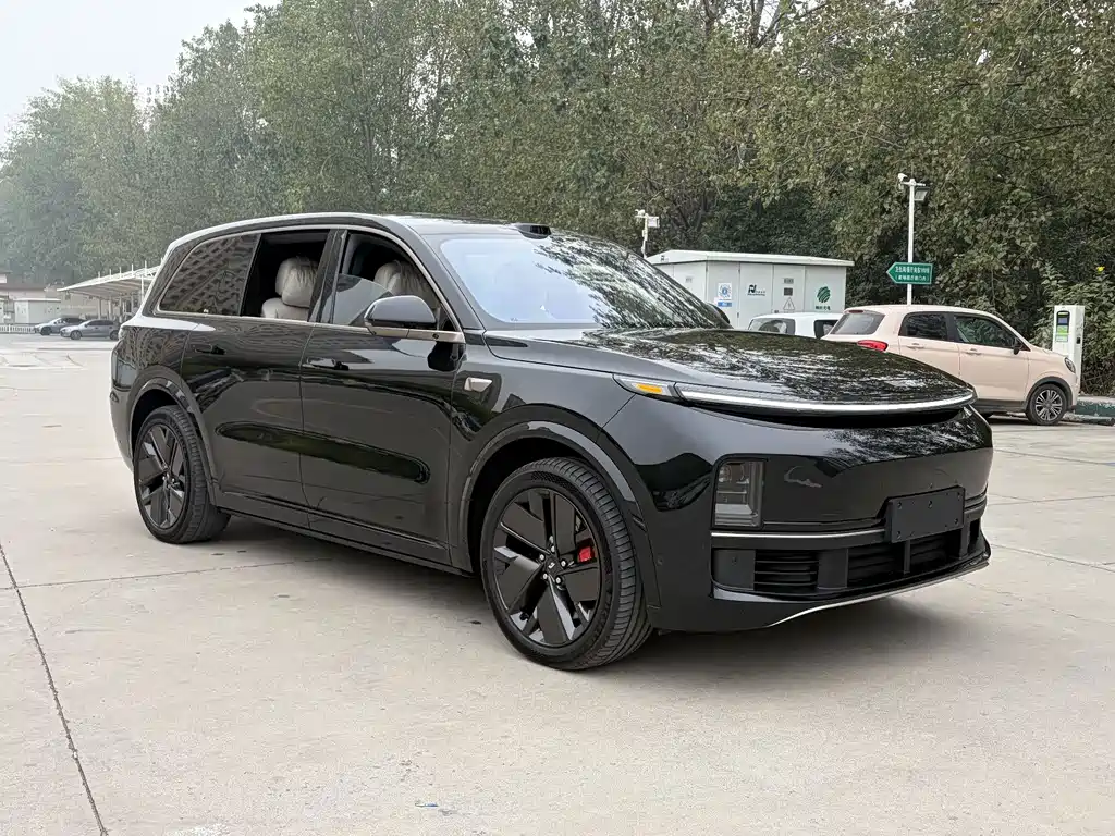 Li Auto Li L9 — миниатюра 2