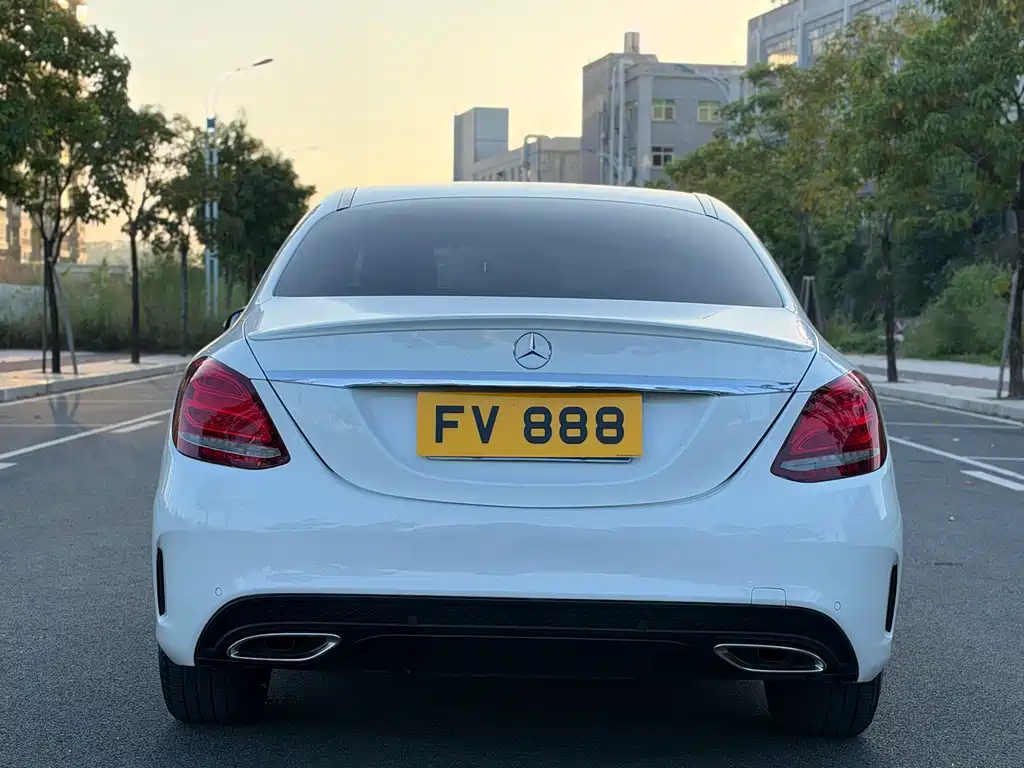 Mercedes-Benz C-Class — миниатюра 5