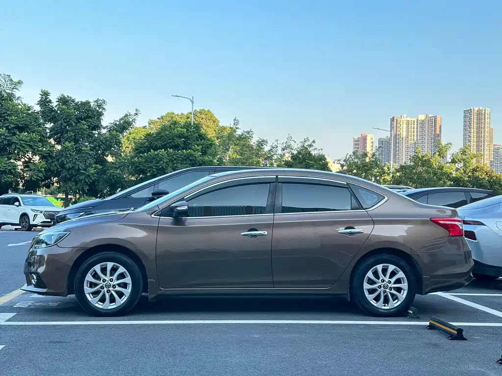 Nissan Sylphy — миниатюра 4