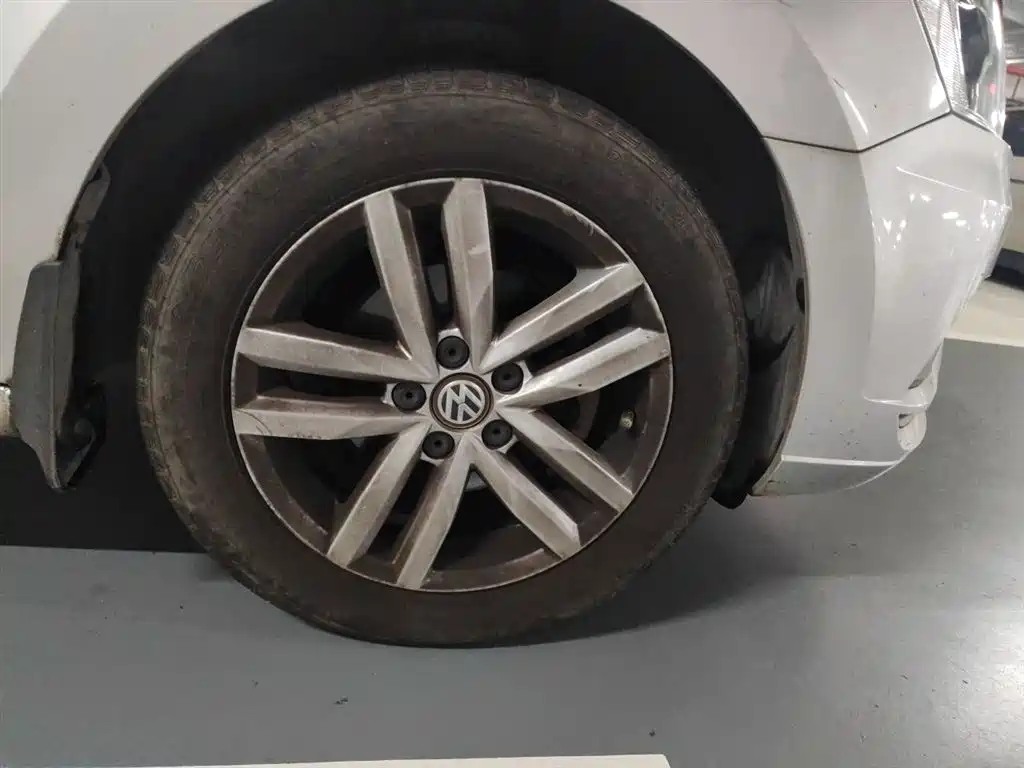 Volkswagen Jetta 2017 1.5L AT Comfort