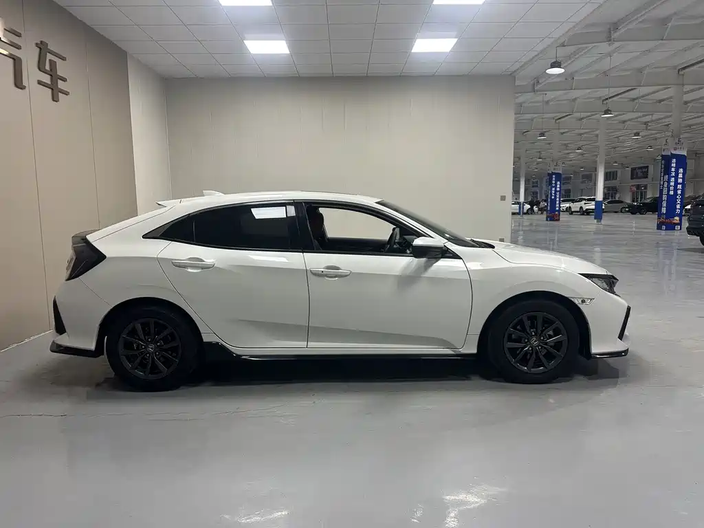 Honda Civic — миниатюра 8