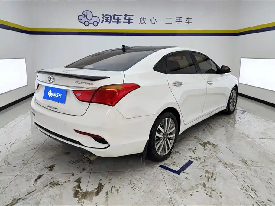 HYUNDAI NAME PICTURE