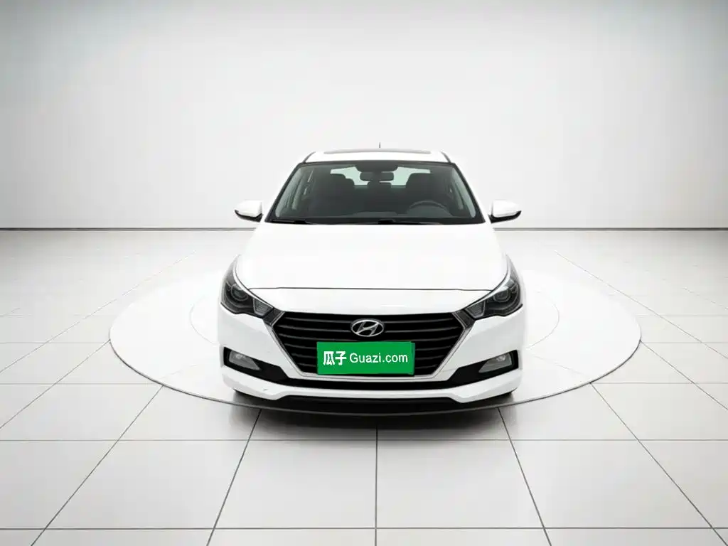 Hyundai Verna — миниатюра 2
