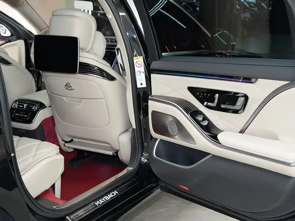 Mercedes-Benz S-Class — миниатюра 10