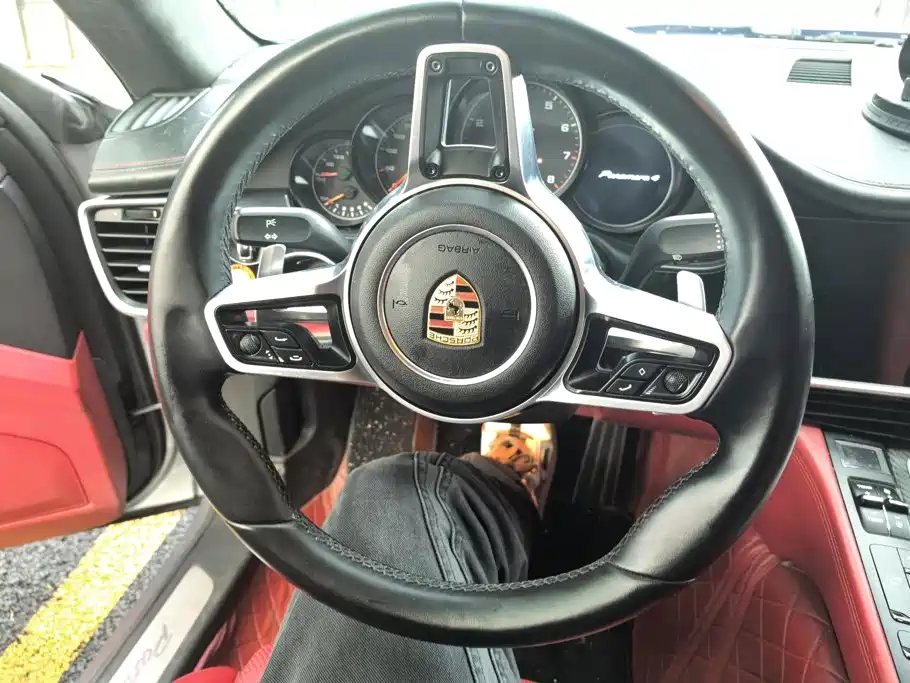 Porsche Panamera — миниатюра 15
