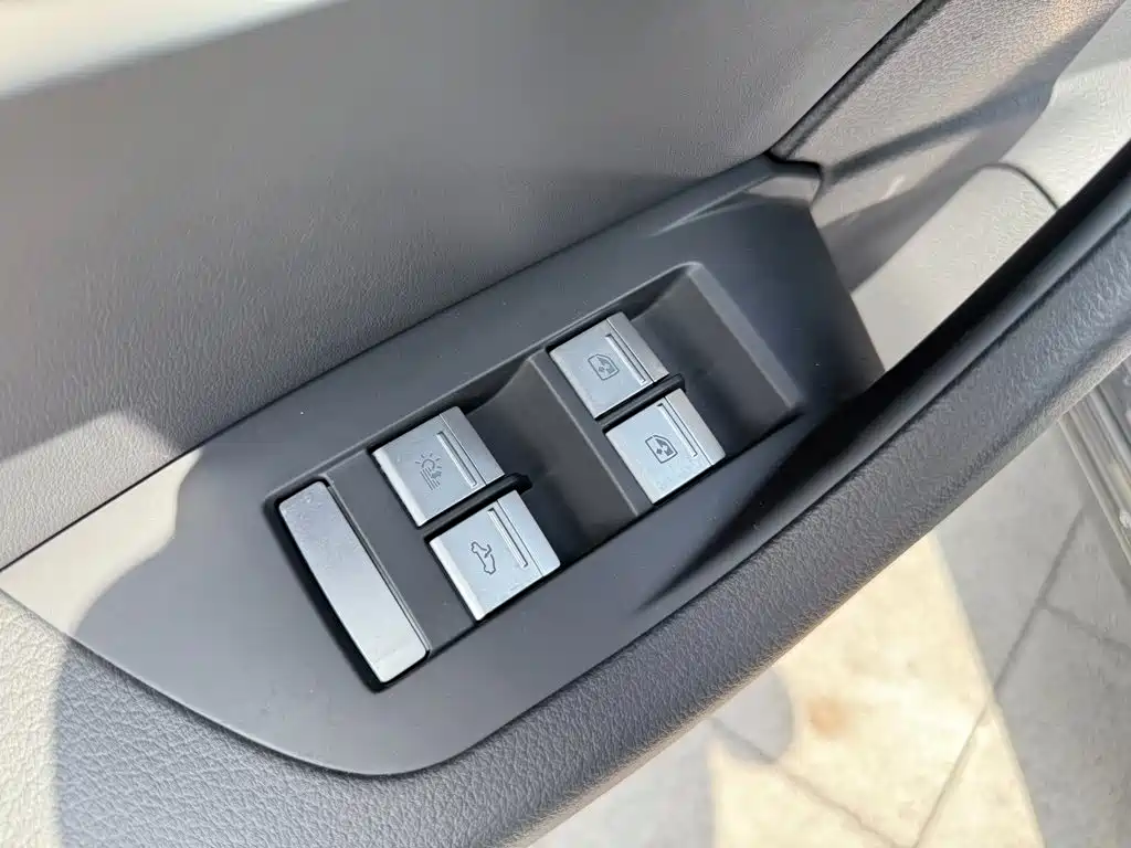 Audi A6L — миниатюра 31