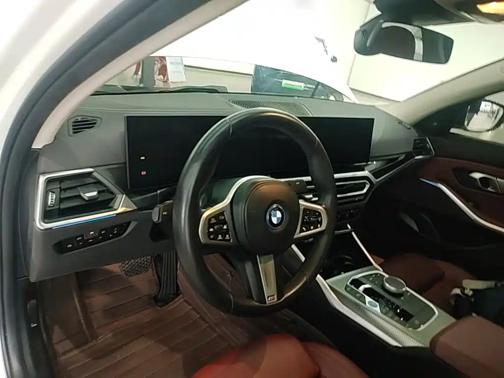 BMW i3 — миниатюра 10
