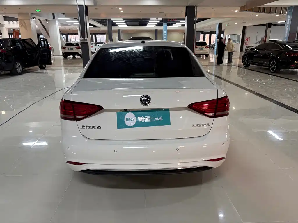Volkswagen Lavida 2019 1.5L AT Comfort VI