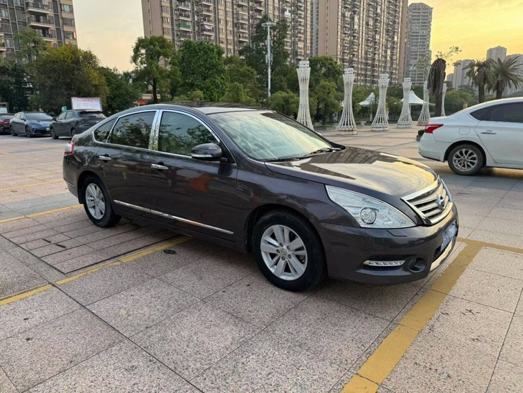 Nissan Teana — миниатюра 3