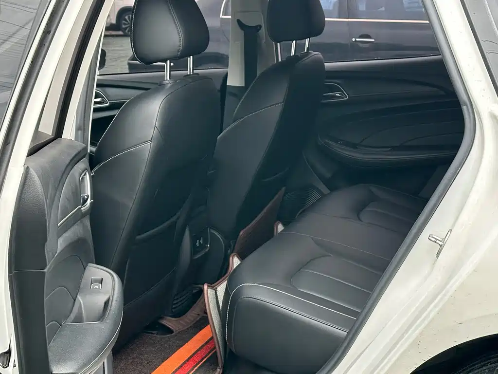 Roewe Ei5 — миниатюра 8
