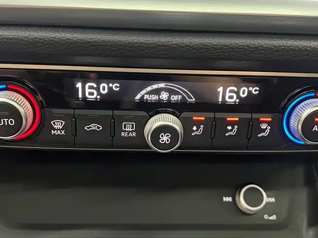 Audi Q3 — миниатюра 13