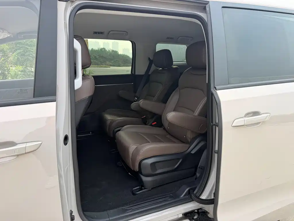 Wuling Xingguang 730 1.5T CVT Elite type, фото 9