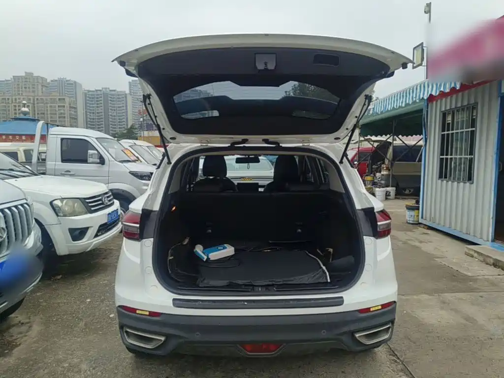 Geely Binyue NEV — миниатюра 19