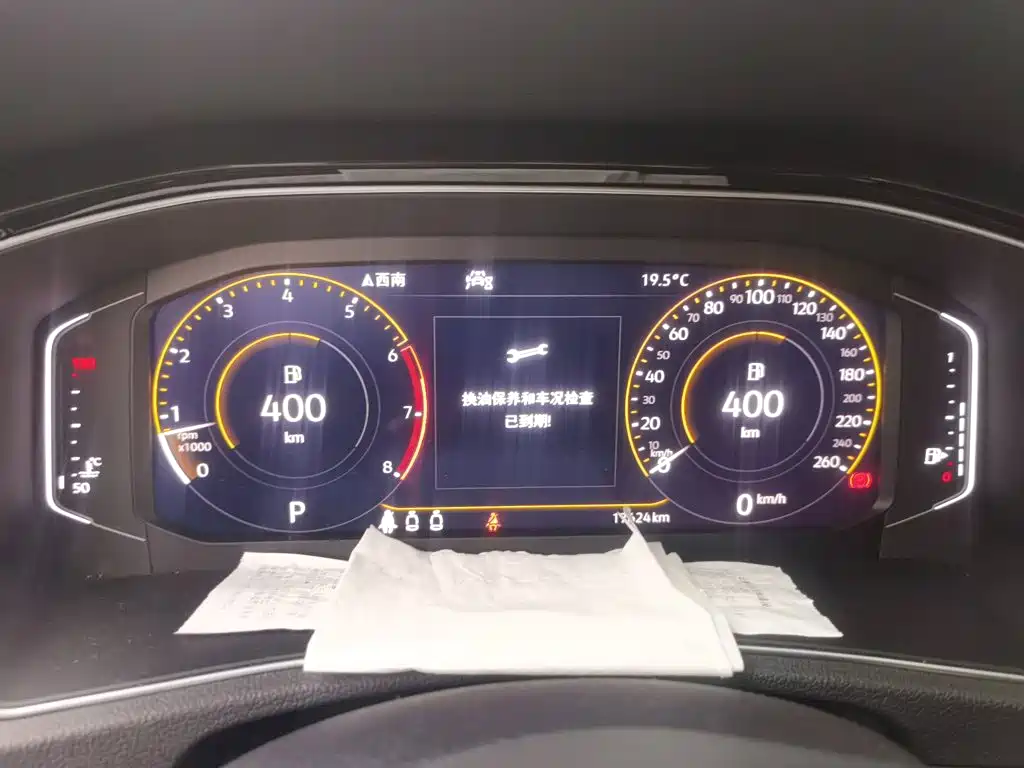 Volkswagen T-Roc — миниатюра 7