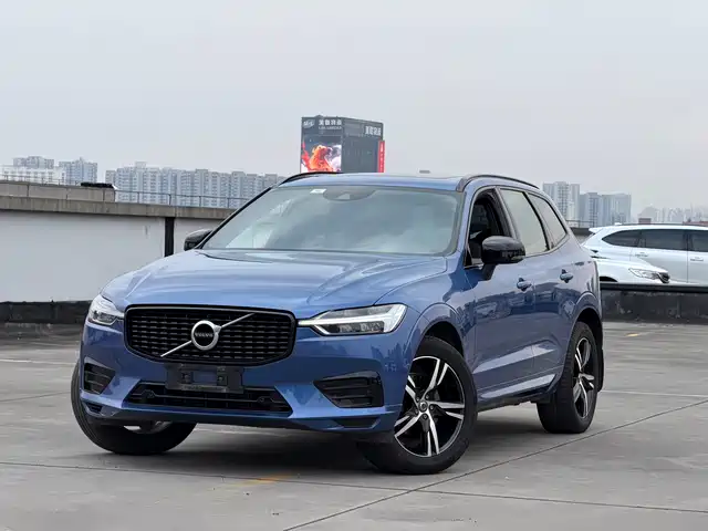 VOLVO XC60 2020