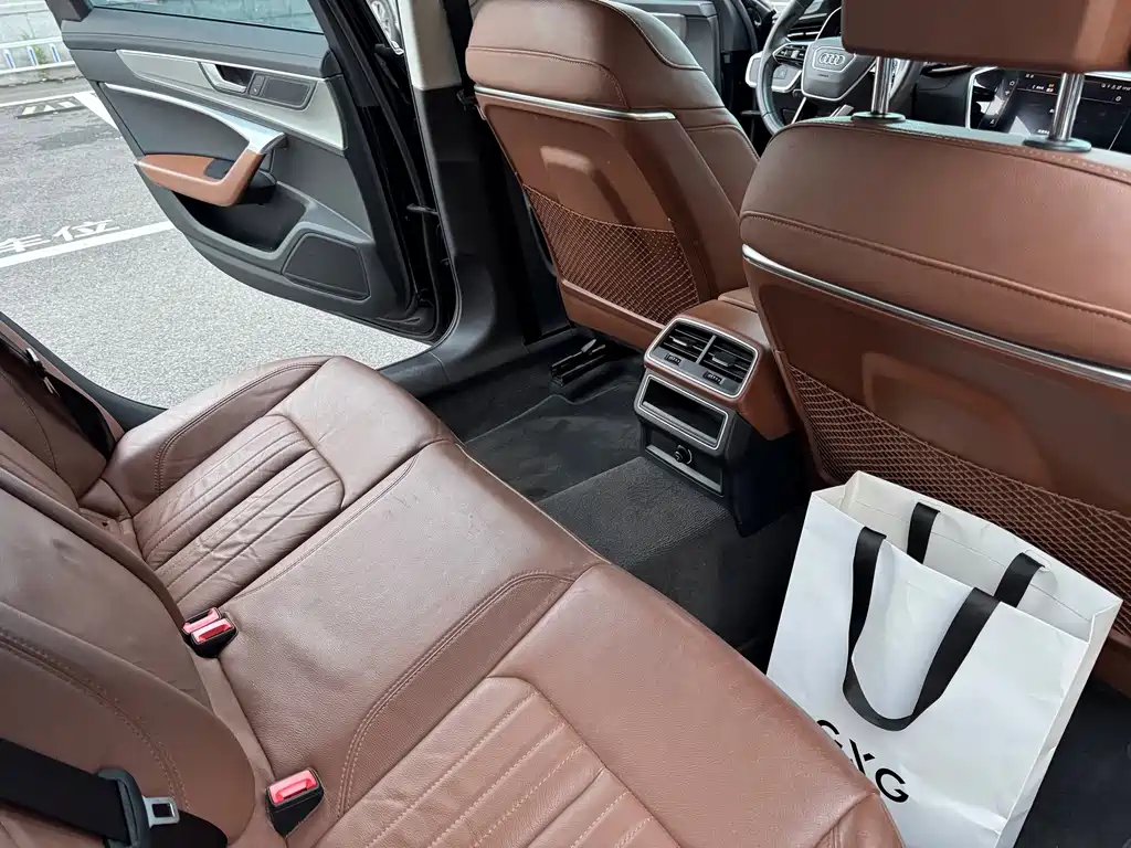 Audi A6L — миниатюра 16