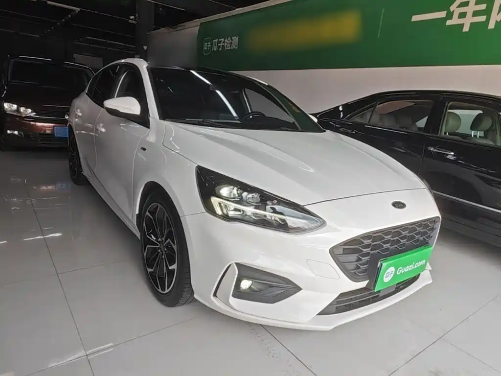 Ford Focus — миниатюра 4