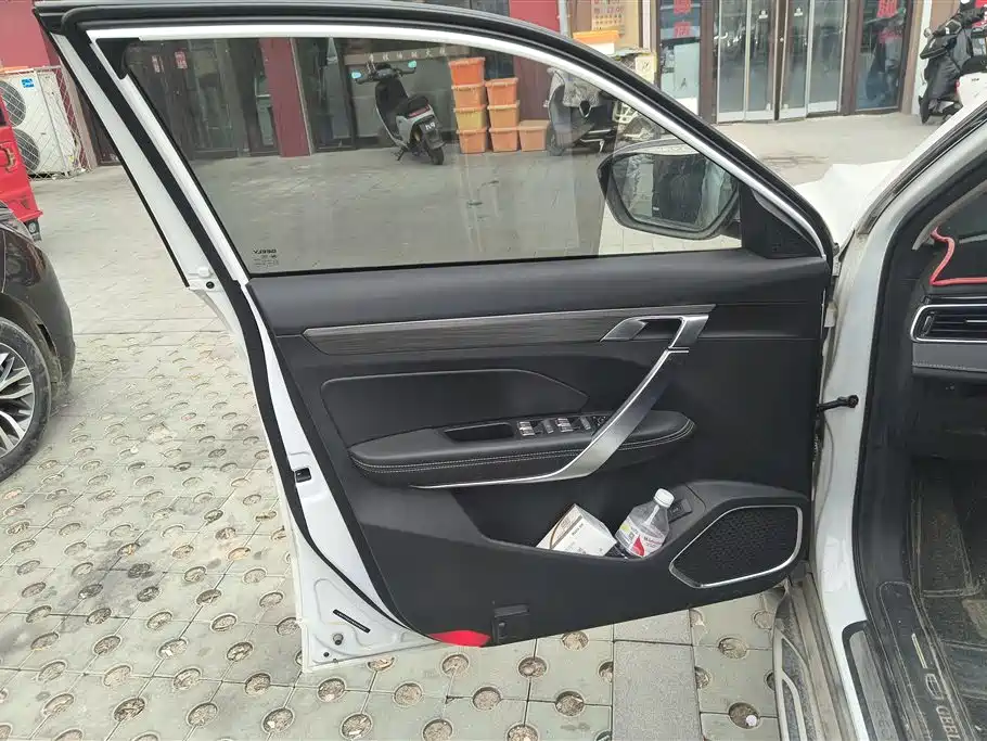 GEELY AUTOMOBILE BOYUE