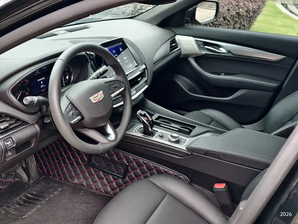 Cadillac CT5 — миниатюра 4