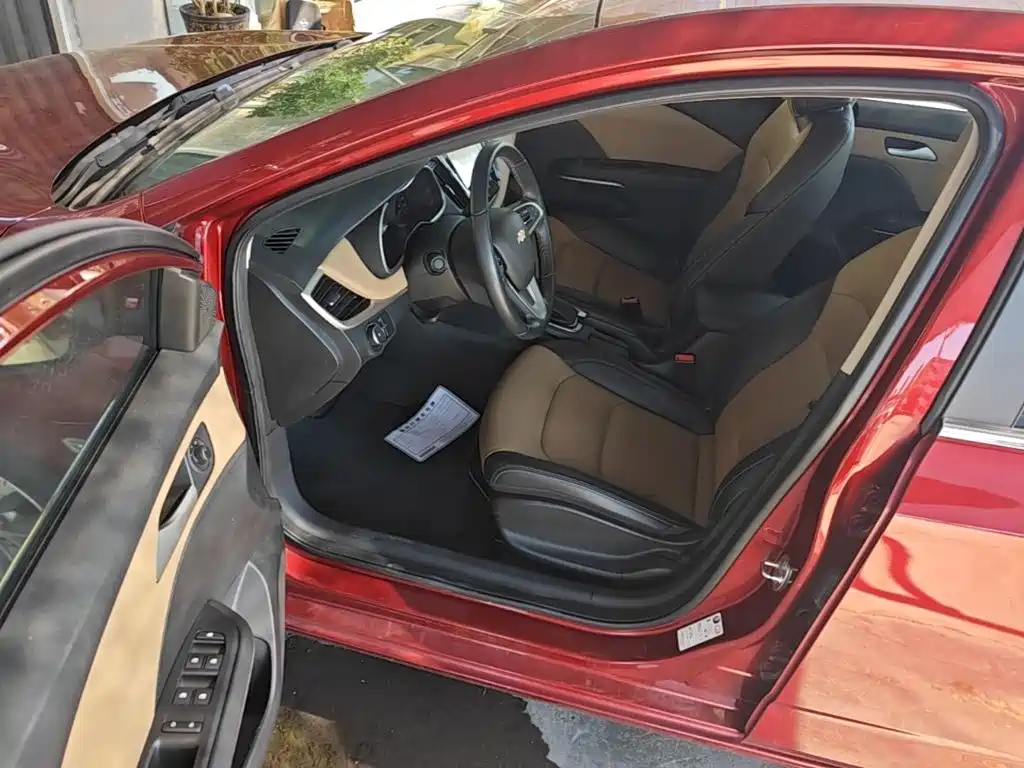 Chevrolet Monza — миниатюра 16