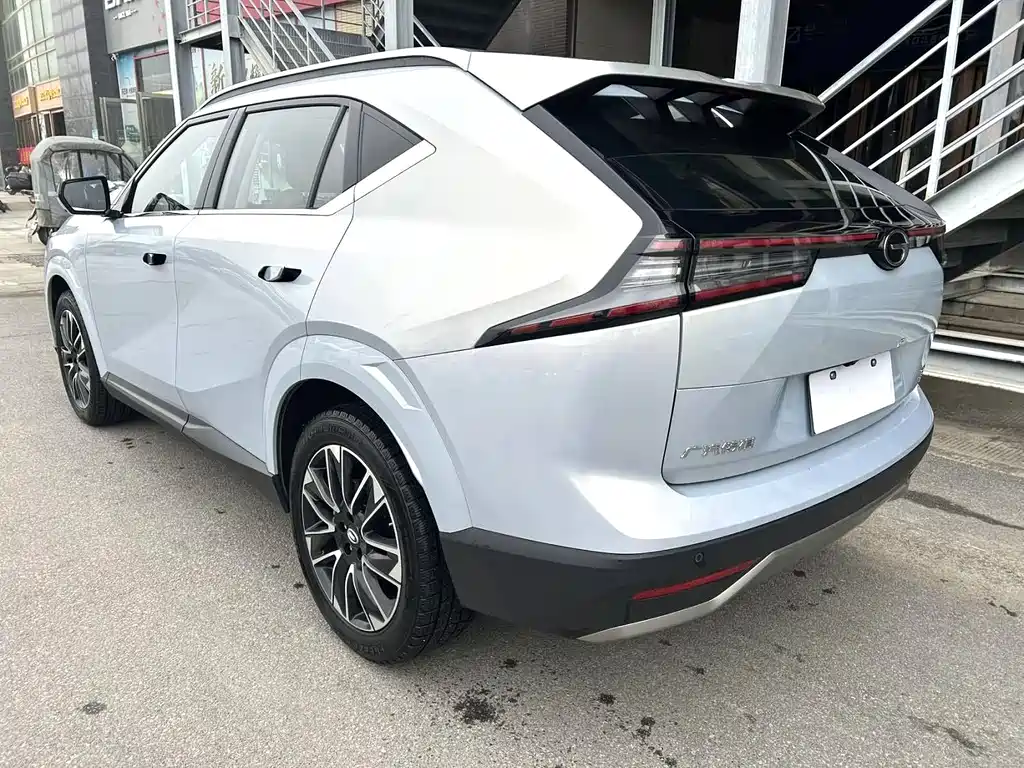 GAC TRUMPCHI GS4