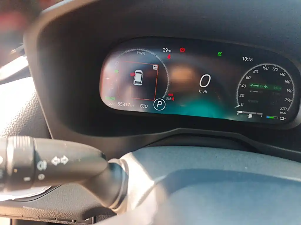 Toyota Wildlander New Energy — миниатюра 8