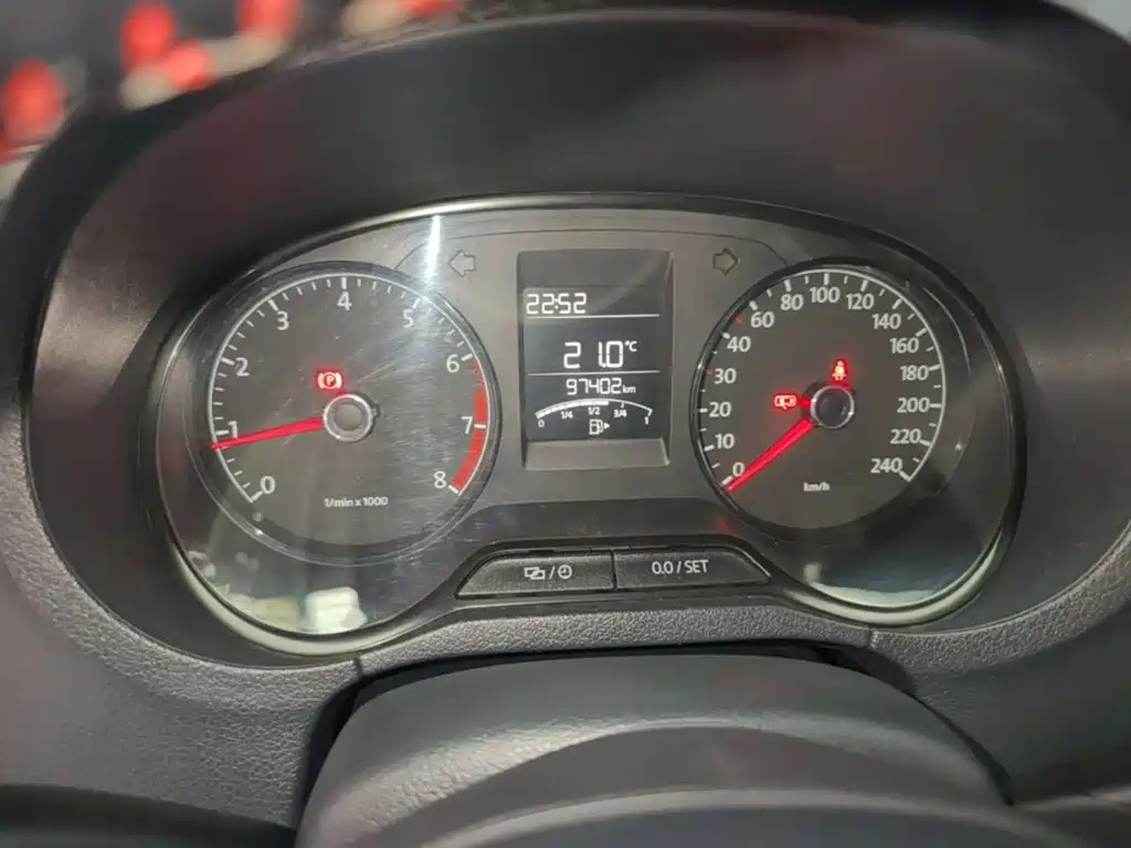 Volkswagen Polo — миниатюра 12