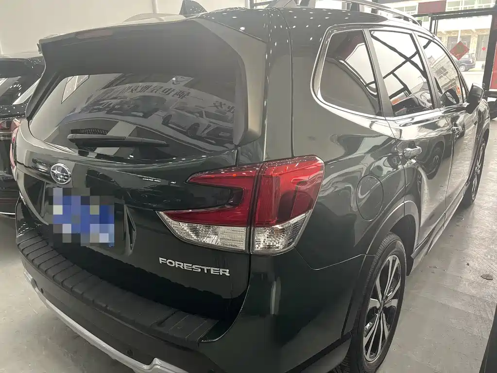 SUBARU FORESTER