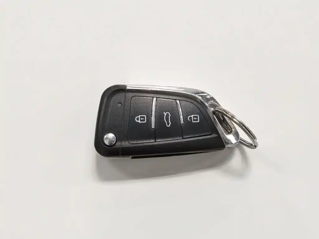 Toyota Yaris L — миниатюра 19